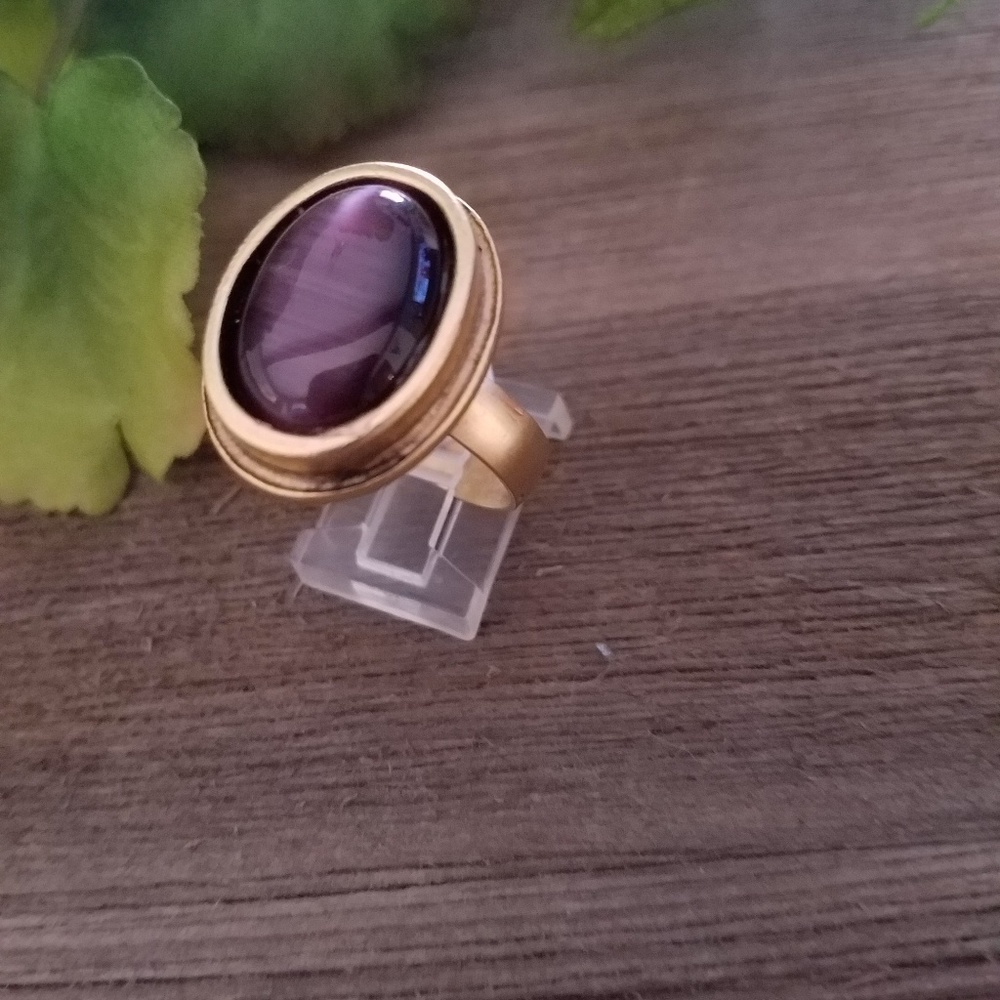 Purple cats eye gold ring adjustable